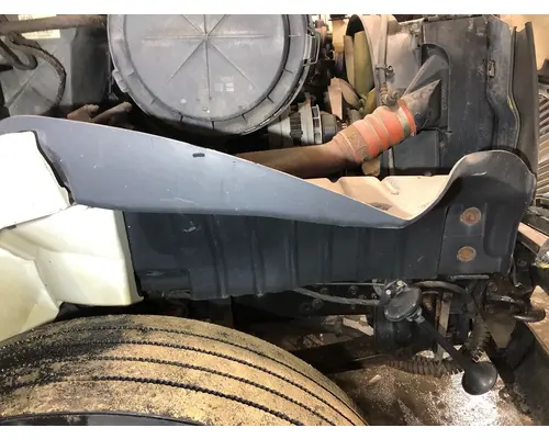 International 4400 Fender