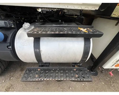 Fuel Tank INTERNATIONAL 4400 DTI Trucks