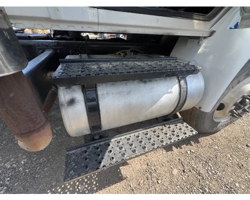 Fuel Tank INTERNATIONAL 4400 DTI Trucks