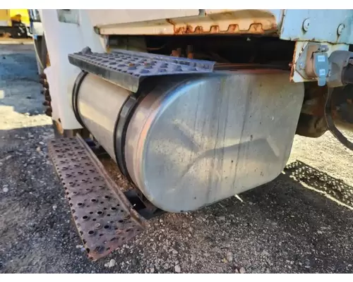 International 4400 Fuel Tank
