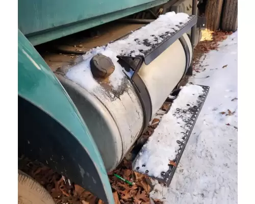 International 4400 Fuel Tank