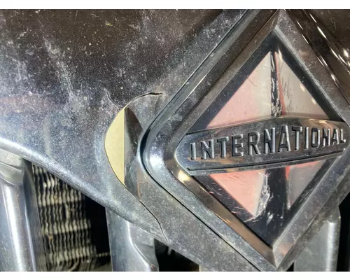 International 4400 Grille