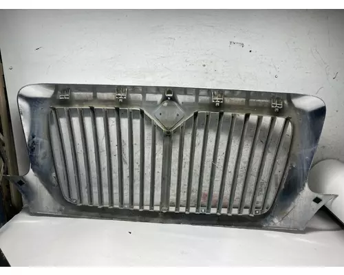 International 4400 Grille