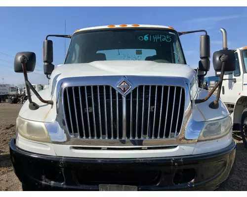 International 4400 Grille