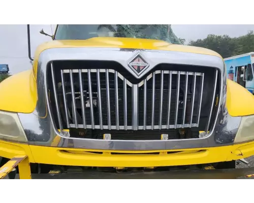 International 4400 Grille