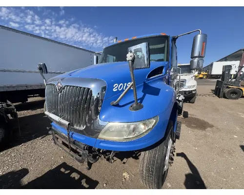 Headlamp Assembly INTERNATIONAL 4400 DTI Trucks