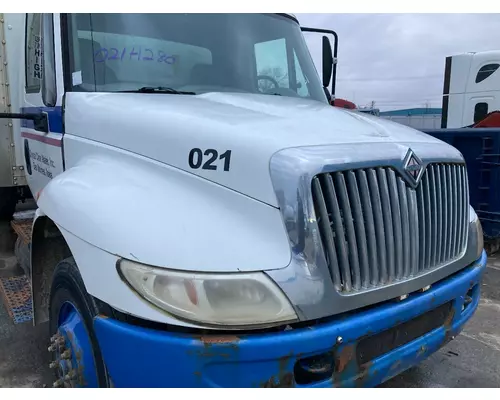 International 4400 Hood