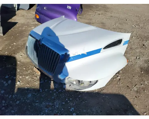 International 4400 Hood
