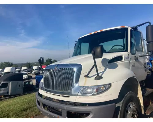 International 4400 Hood