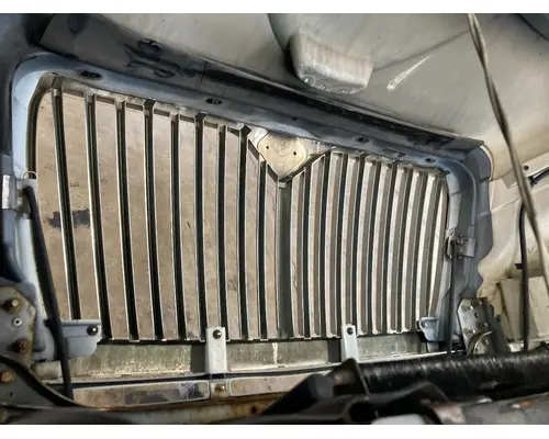 International 4400 Hood