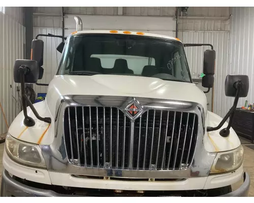 International 4400 Hood