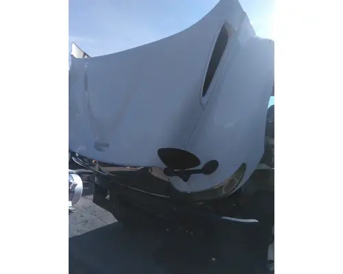 Hood INTERNATIONAL 4400 LKQ Western Truck Parts