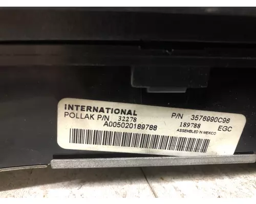 International 4400 Instrument Cluster