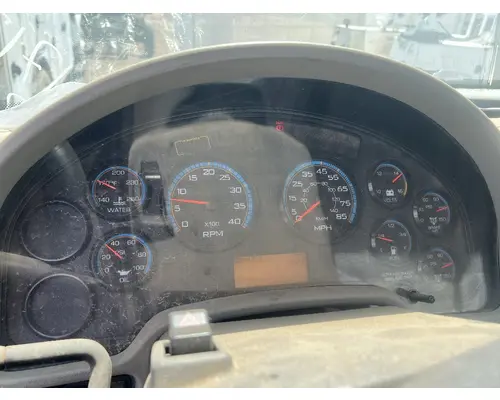 Instrument Cluster INTERNATIONAL 4400 DTI Trucks