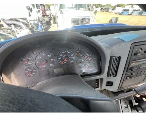 Instrument Cluster INTERNATIONAL 4400 DTI Trucks