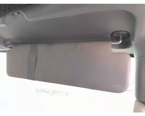 Interior Sun Visor International 4400 Vander Haags Inc Cb