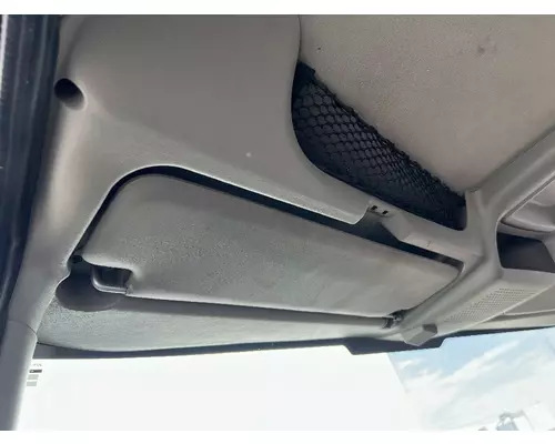 Interior Sun Visor INTERNATIONAL 4400 DTI Trucks