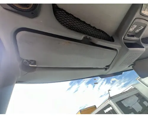 Interior Sun Visor INTERNATIONAL 4400 DTI Trucks