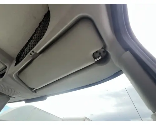 Interior Sun Visor INTERNATIONAL 4400 DTI Trucks