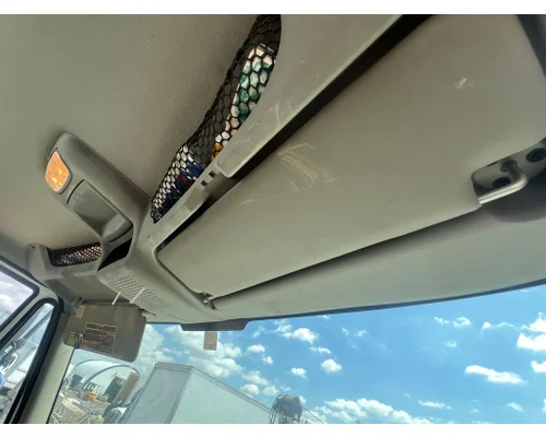Interior Sun Visor INTERNATIONAL 4400 DTI Trucks