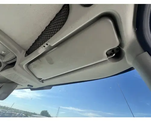 Interior Sun Visor INTERNATIONAL 4400 DTI Trucks