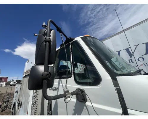 Mirror (Side View) INTERNATIONAL 4400 DTI Trucks