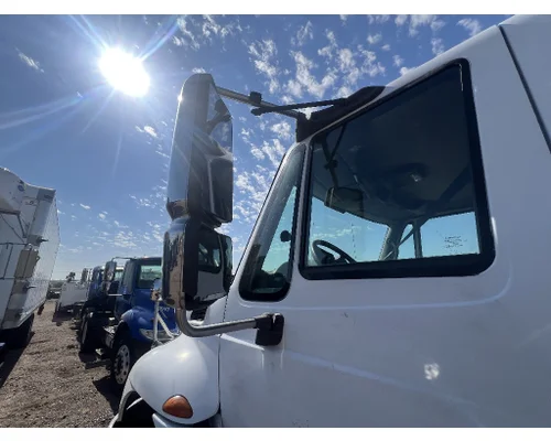 Mirror (Side View) INTERNATIONAL 4400 DTI Trucks