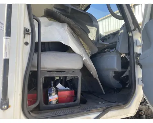 International 4400 Parts Unit