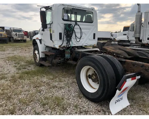 International 4400 Parts Unit