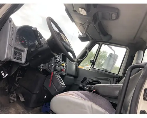 International 4400 Parts Unit
