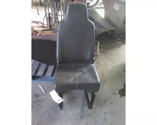 Seat, Front INTERNATIONAL 4400 LKQ Thompson Motors - Wykoff