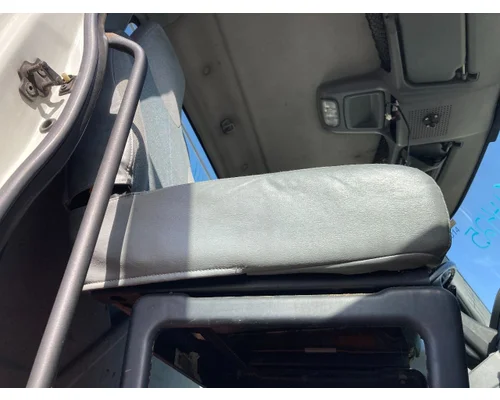 International 4400 Seat (Mech Suspension Seat)
