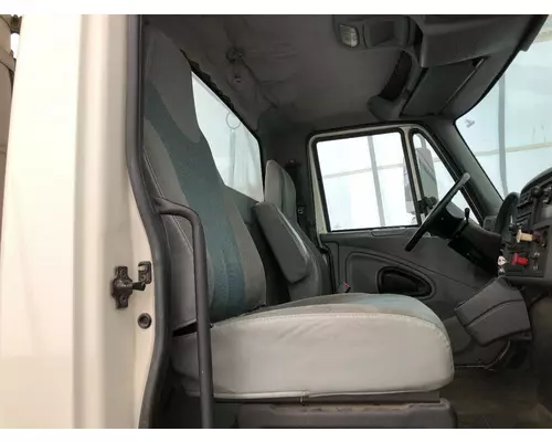 Seat, Front International 4400 Vander Haags Inc Cb