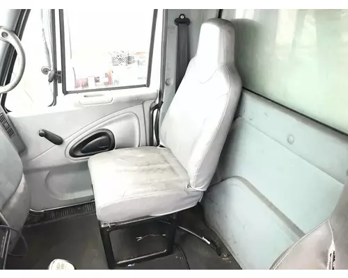 Seat, Front International 4400 Vander Haags Inc Cb