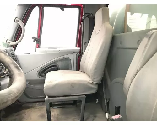 Seat, Front International 4400 Vander Haags Inc Cb
