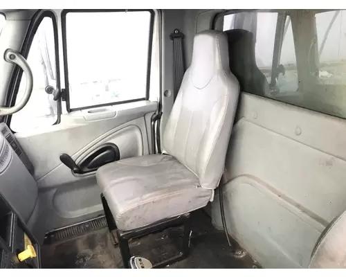Seat, Front International 4400 Vander Haags Inc Cb