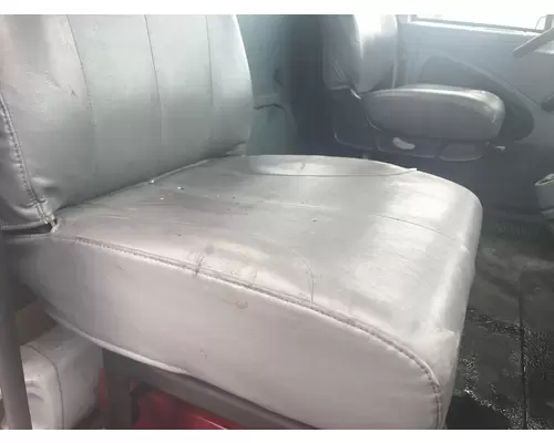 Seat, Front International 4400 Vander Haags Inc Kc