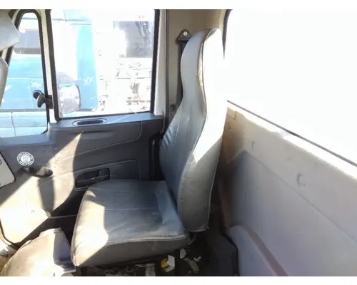 Seat, Front INTERNATIONAL 4400 LKQ Heavy Truck - Goodys
