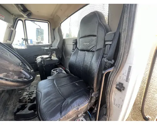 Seat, Front INTERNATIONAL 4400 DTI Trucks