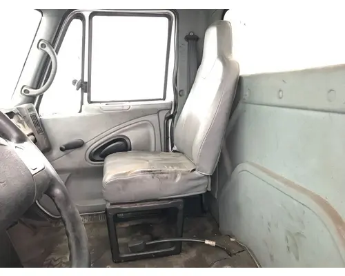 Seat, Front International 4400 Vander Haags Inc Cb