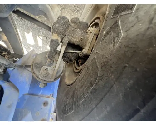 Spindle / Knuckle, Front INTERNATIONAL 4400 DTI Trucks