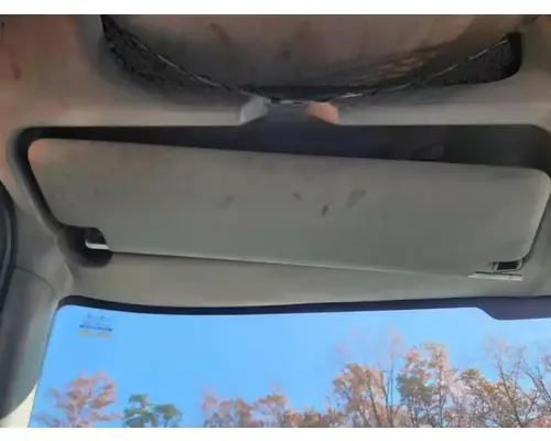 International 4400 Sun Visor (External)