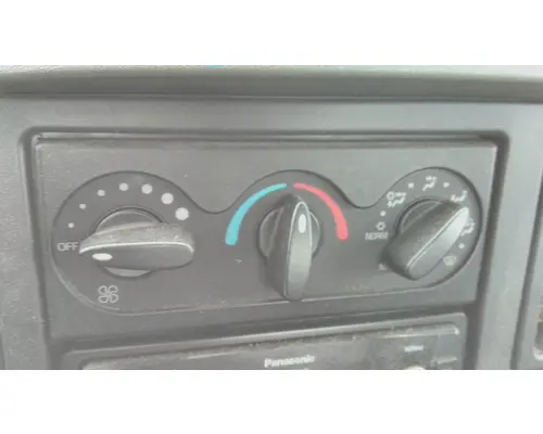 Temperature Control INTERNATIONAL 4400 LKQ Heavy Truck - Goodys