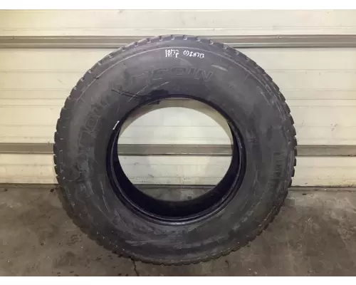 International 4400 Tires