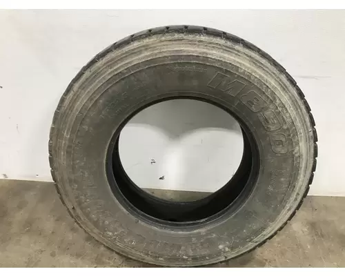 International 4400 Tires