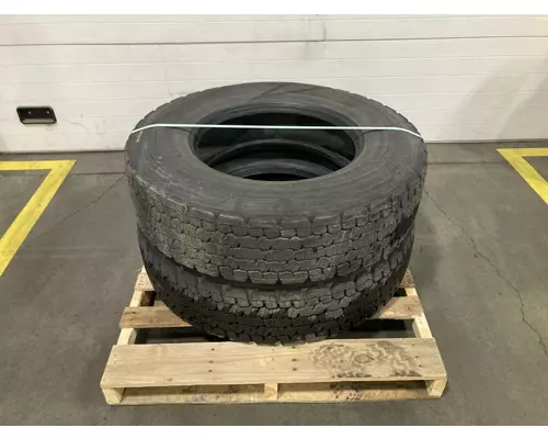 International 4400 Tires