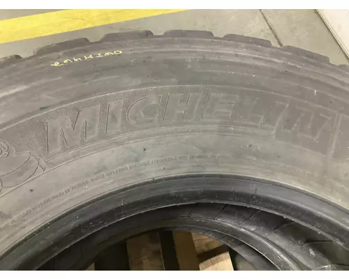 International 4400 Tires