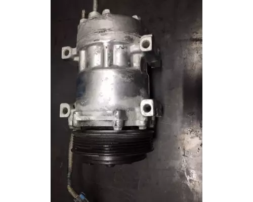 International 4600 Air Conditioner Compressor