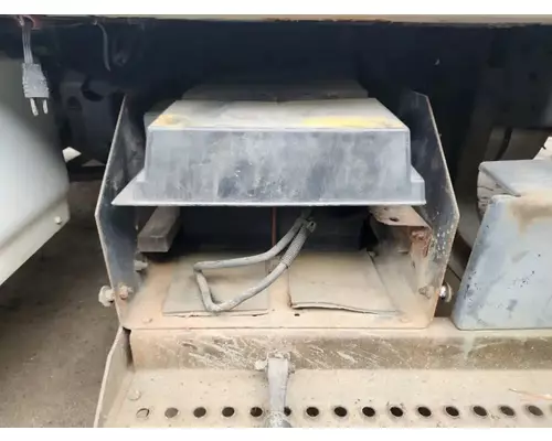 International 4600 Battery Box