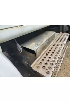 International 4600 Battery Box
